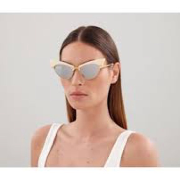 GUCCI GG1131S Interchangeable Cat-Eye Sunglass Gold Metal Frame 3 Clip-On Pieces - Picture 2 of 16